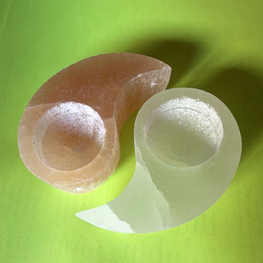 Carved Stone/Crystal Yin Yang Display Piece w/ 2 Bowl Depressions Orange/White